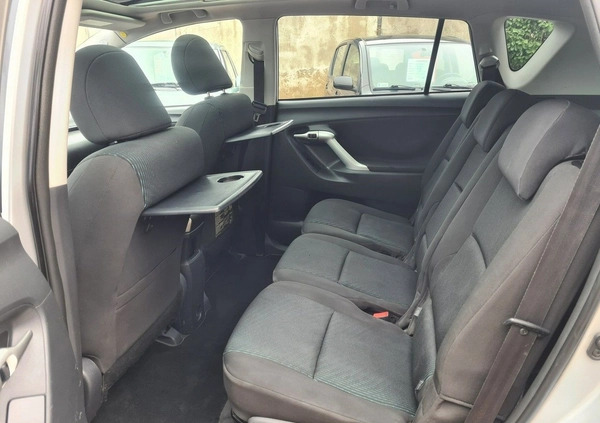 Toyota Verso cena 19900 przebieg: 282000, rok produkcji 2012 z Kęty małe 254